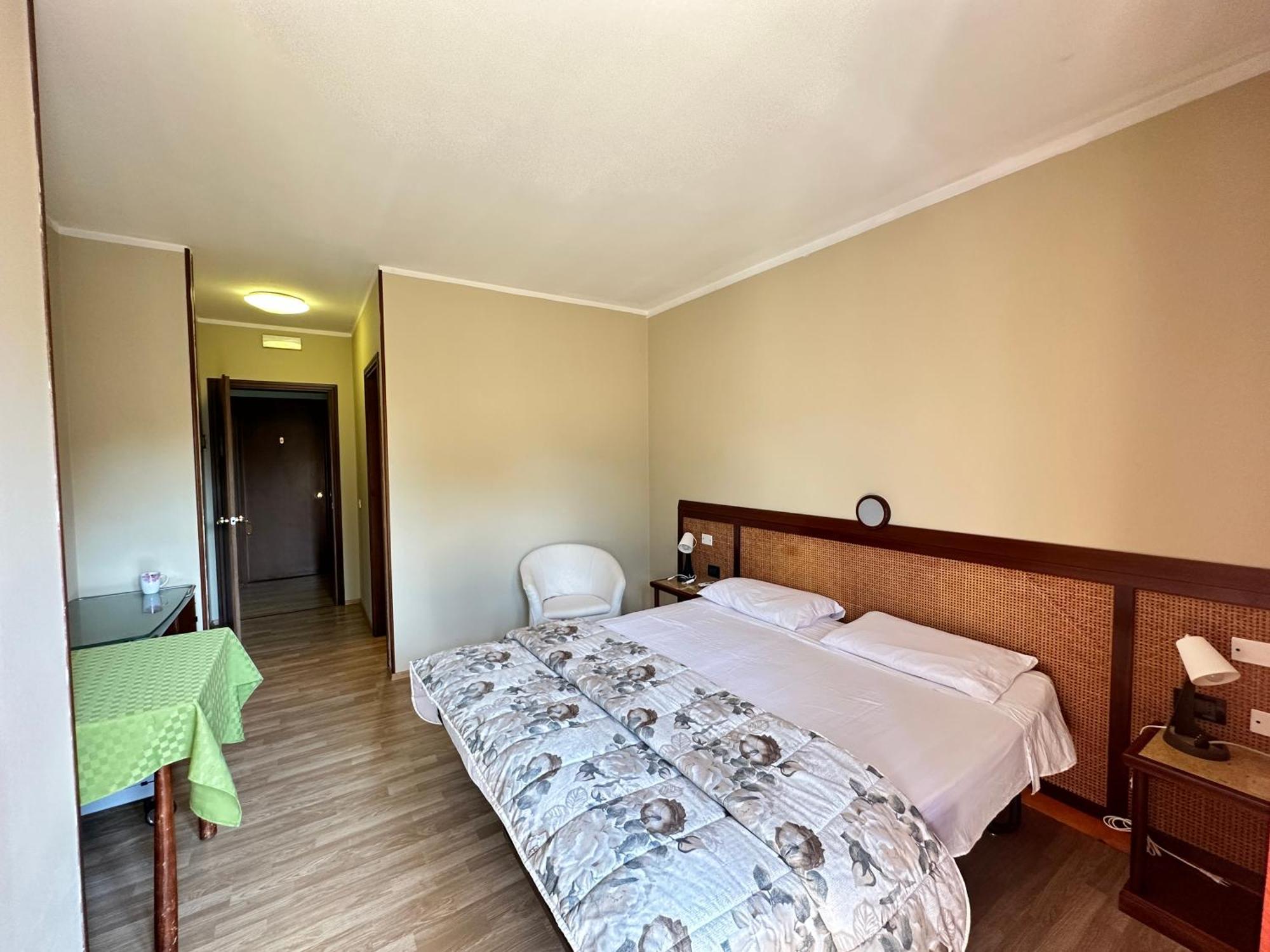 Hotel Battaglia Battaglia Terme Exterior photo